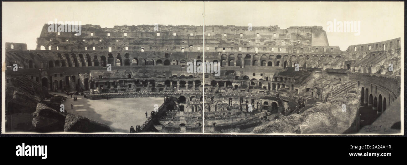 Vue panoramique de l'intérieur du Colisée, Rome ; Banque D'Images
