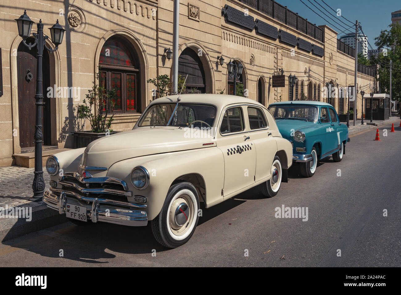 L'Azerbaïdjan, Bakou, 20 septembre 2019 Vintage voitures sur de vieilles rues Banque D'Images