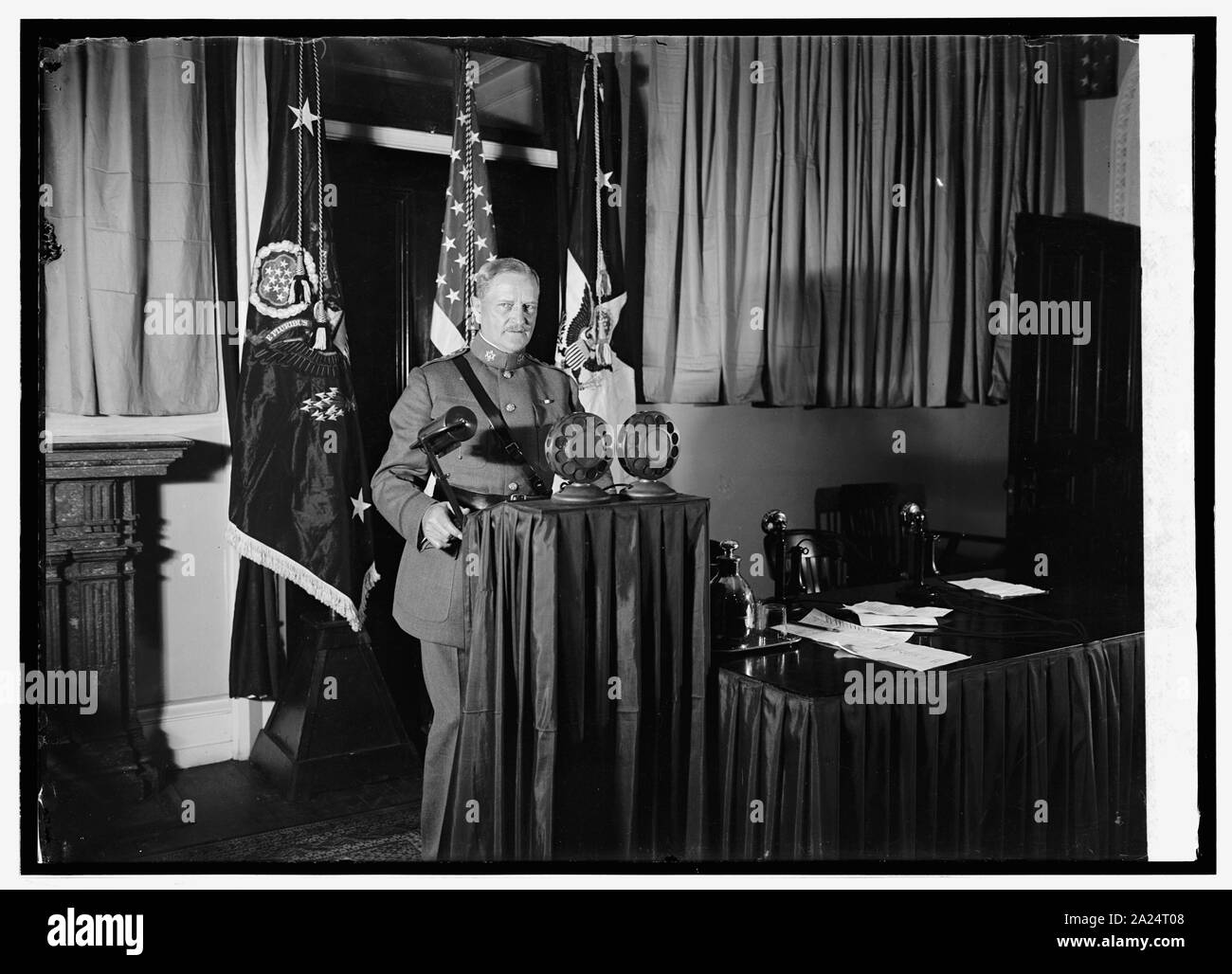 Microphone à Pershing, 9/13/24 Banque D'Images