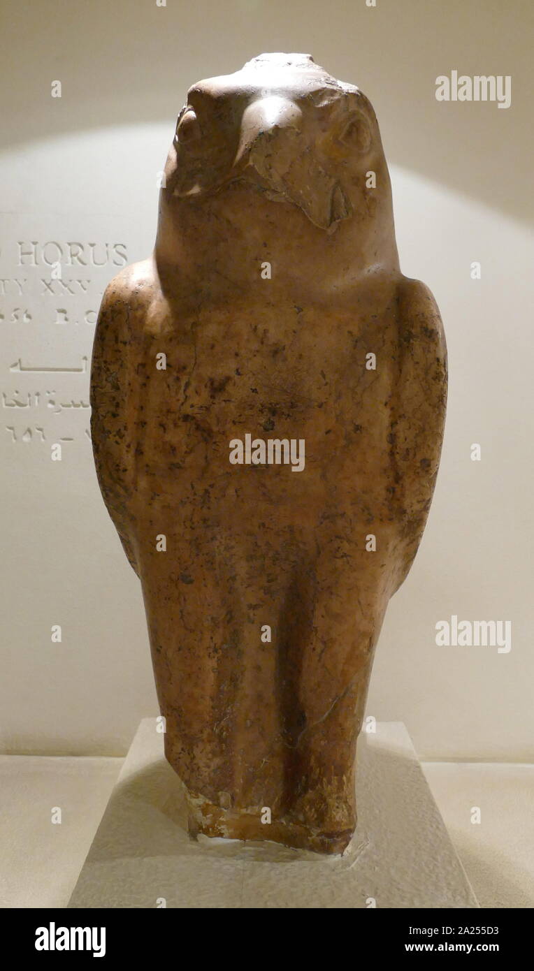 Sculpture en pierre du dieu Horus ; 751-656 BC dynastie égyptienne 20e Banque D'Images