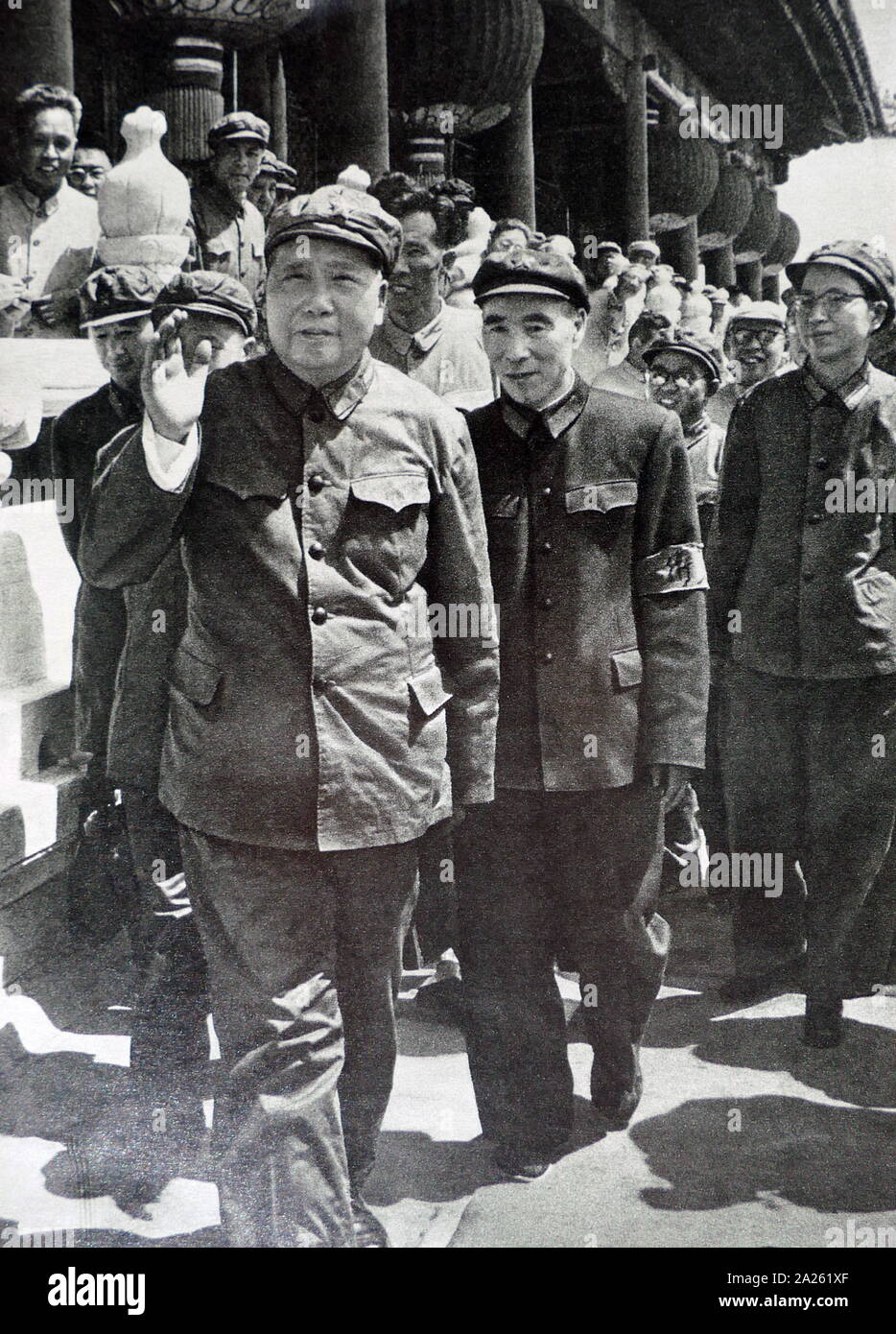 Le président Mao (centre) avec Lin Biao et l'épouse de Mao, Jiang Qing (à droite), durant la révolution culturelle, 1967 Banque D'Images
