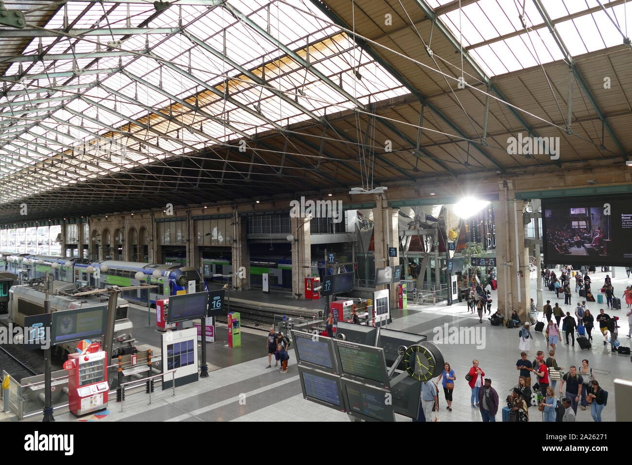 La Gare du Nord (Gare du Nord), Paris-Nord officiellement, est l'une des six grandes gares terminus du réseau grandes lignes SNCF pour Paris, France. Banque D'Images