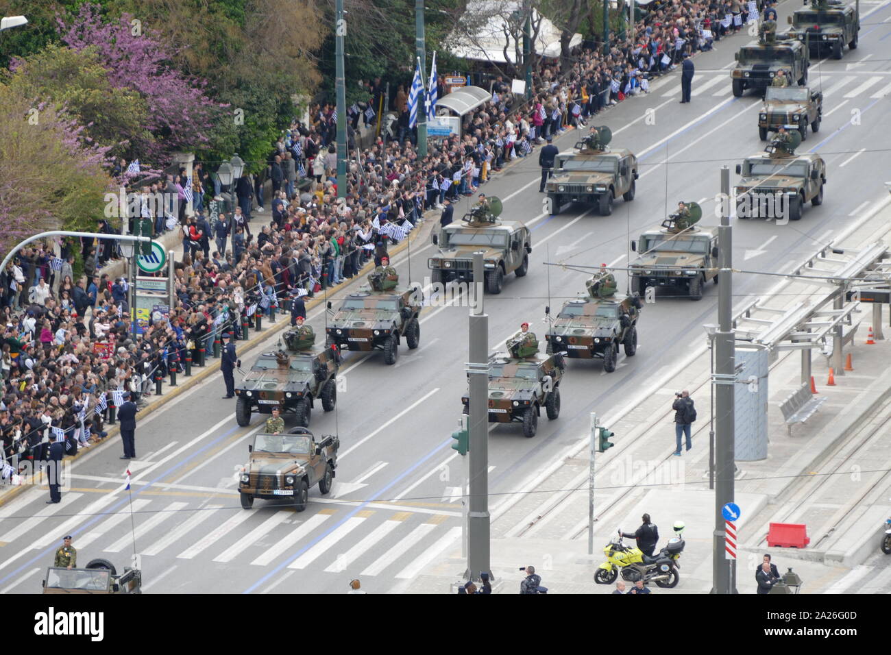 Parade militaire grecque, à Athènes pour les commémorations de l'indépendance 2018. La Grèce est membre de l'Organisation du Traité de l'Atlantique Nord (OTAN). Banque D'Images