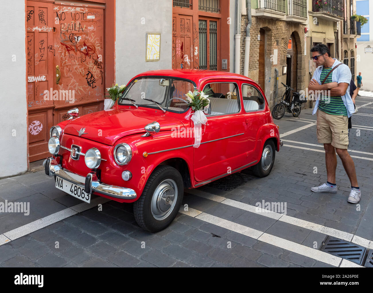 Fiat 500 Classic (Cinquecento) automobile garée dans la rue à Pampelune, Espagne Banque D'Images