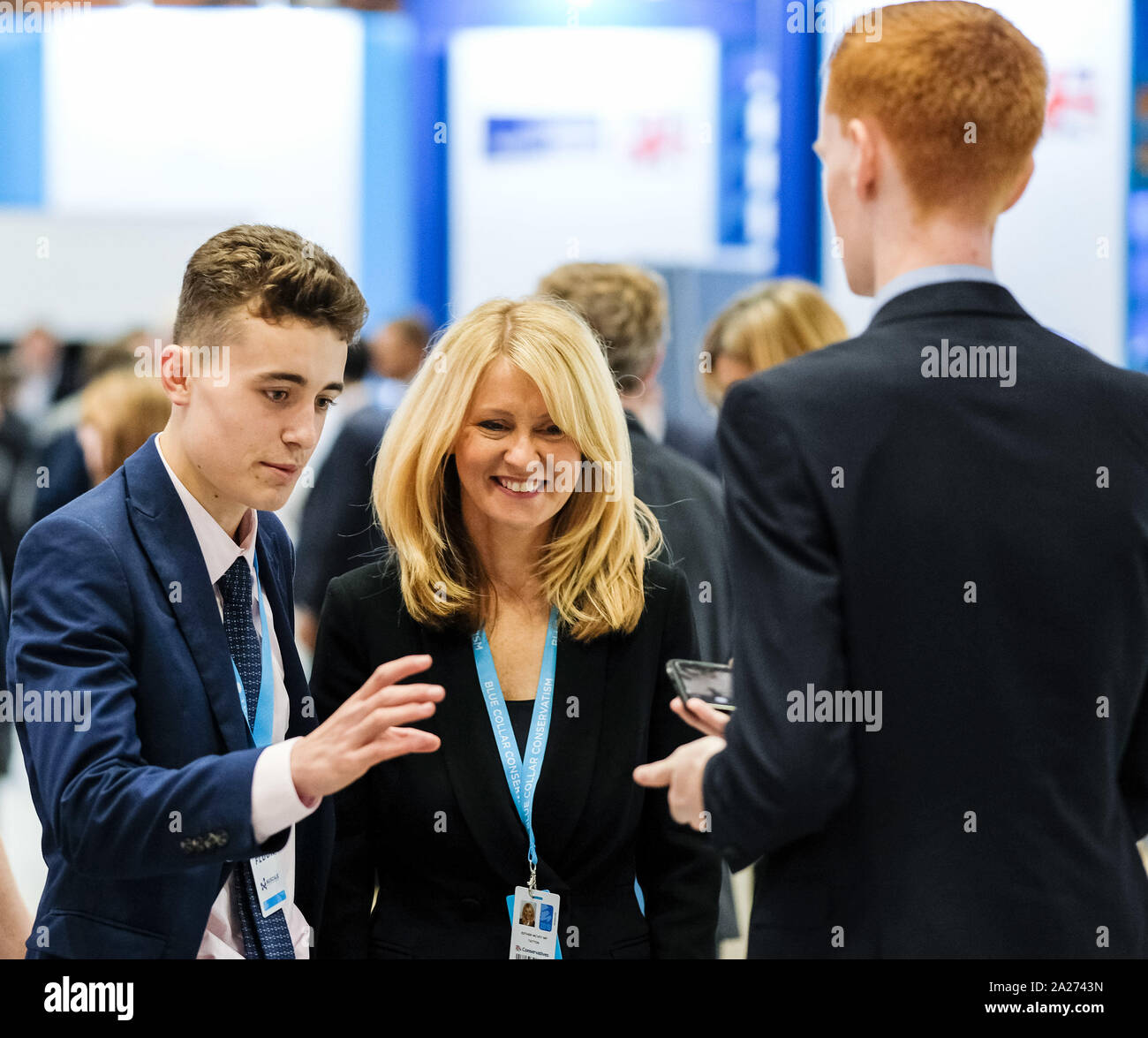 Centre de Manchester, Manchester, Royaume-Uni. 1 octobre 2019. Esther McVey, Ministre du logement, des communautés et des gouvernements locaux, parle aux membres du parti conservateur à la Conférence d'automne. . Photo par Julie Edwards./Alamy Live News Banque D'Images