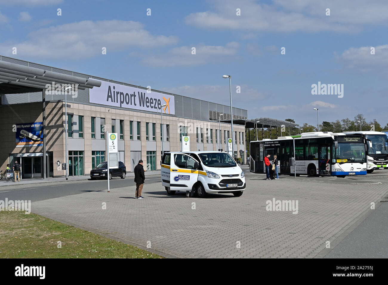 11.04.2019, Weeze, Rhénanie du Nord-Westphalie, Allemagne - Aéroport Weeze, utilisé environ 90 pour cent par la compagnie irlandaise Ryanair, qui appelle elle Duesse Banque D'Images