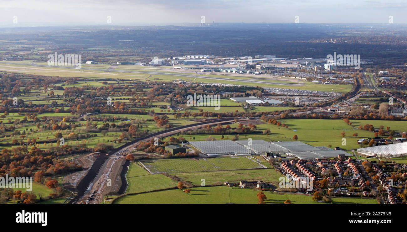 Vue aérienne de l'A555 de l'aéroport de Manchester Relief Road Banque D'Images