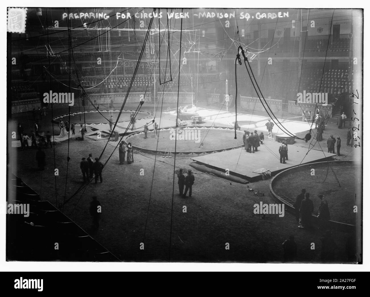 La préparation de la semaine de cirque - Madison Sq. Jardin Banque D'Images