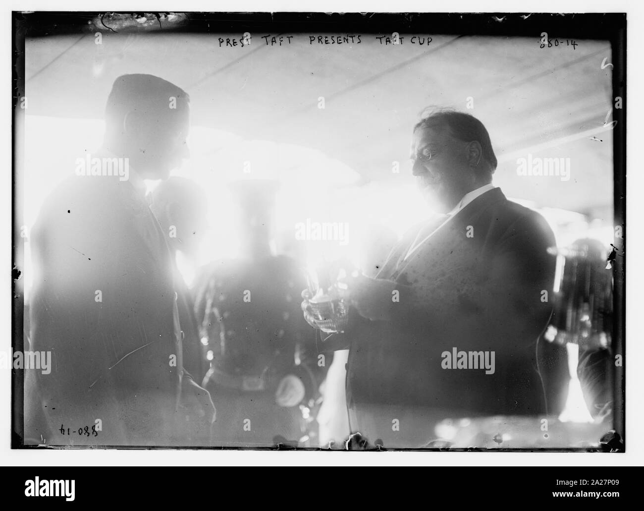 Le président Taft Taft présente à bord de coupe du Mayflower Banque D'Images