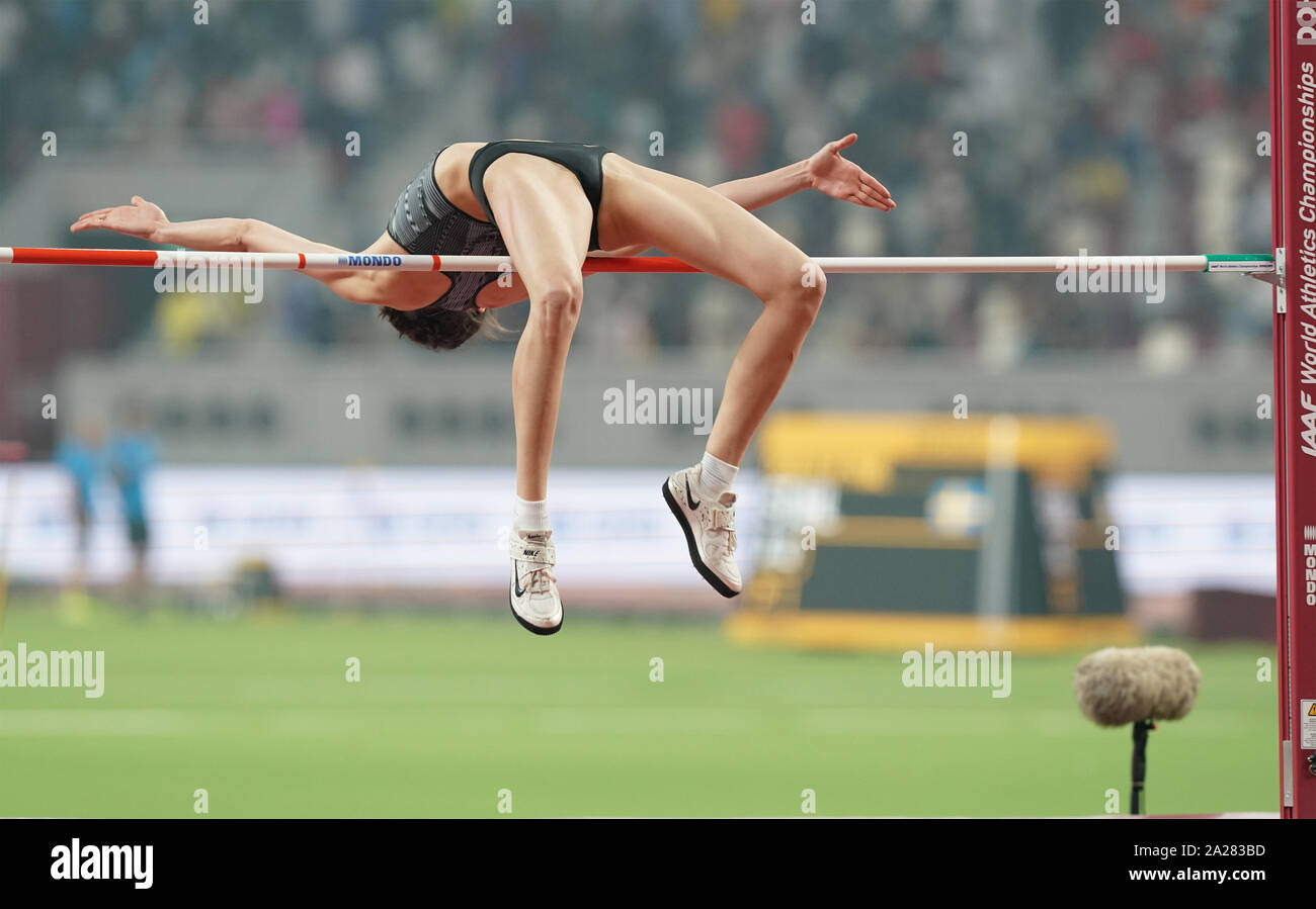 Doha, Qatar. Sep 30, 2019. Mariya Lasitskene (ANA) en action pendant les championnats du monde de l'athlétisme au Khalifa International Stadium de Doha. Credit : SOPA/Alamy Images Limited Live News Banque D'Images