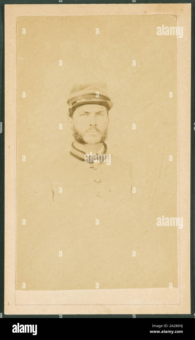 Secteur R. Cecil Johnson de 8e Régiment d'infanterie de la Géorgie et de la Caroline du Sud Hampton Legion Cavalry Battalion en uniforme / F. Kuhn's Pioneer Gallery, 290 White Hall St., Atlanta Banque D'Images
