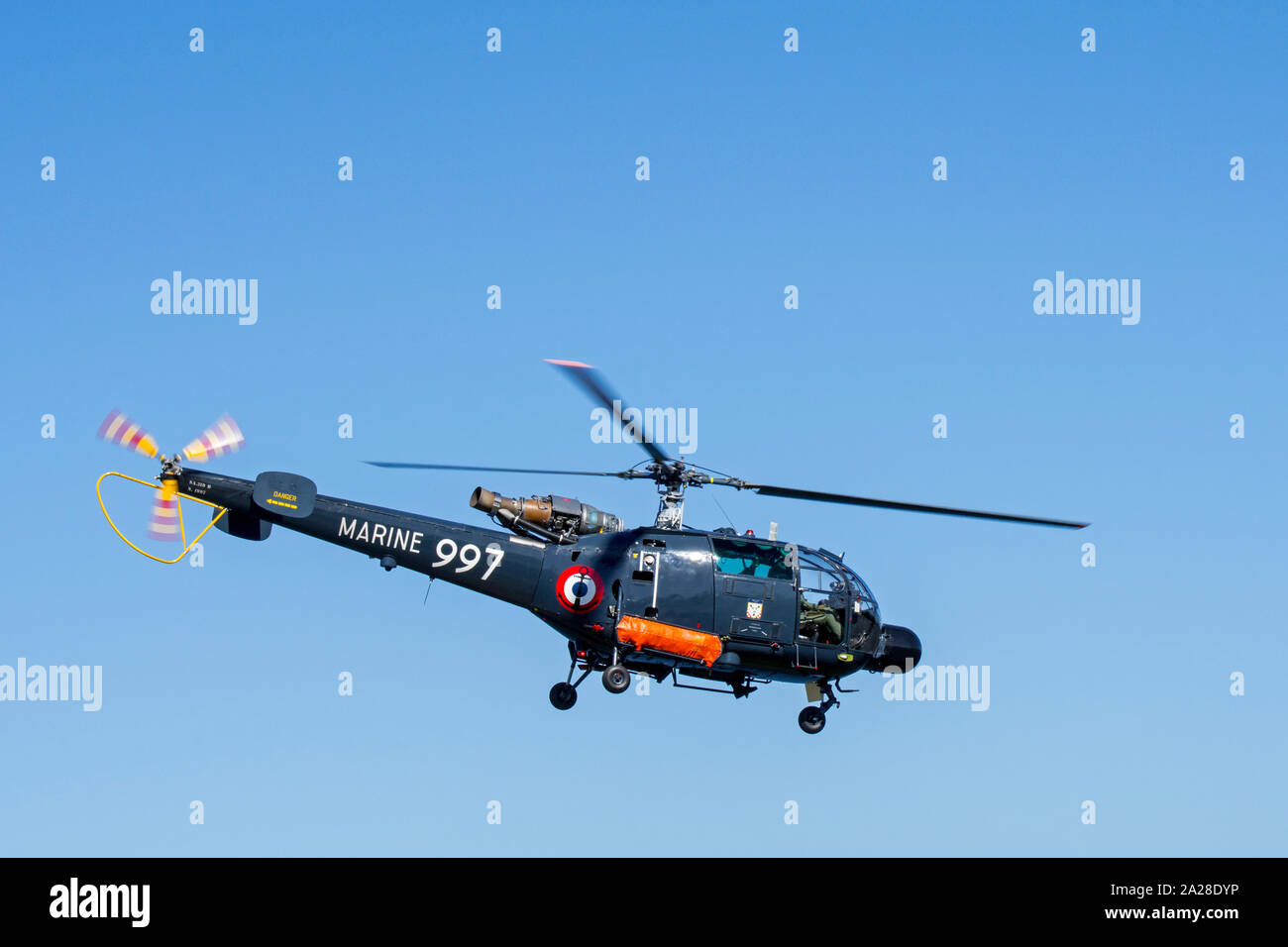 Alouette III de la marine française, un seul moteur en vol hélicoptère utilitaire léger Banque D'Images