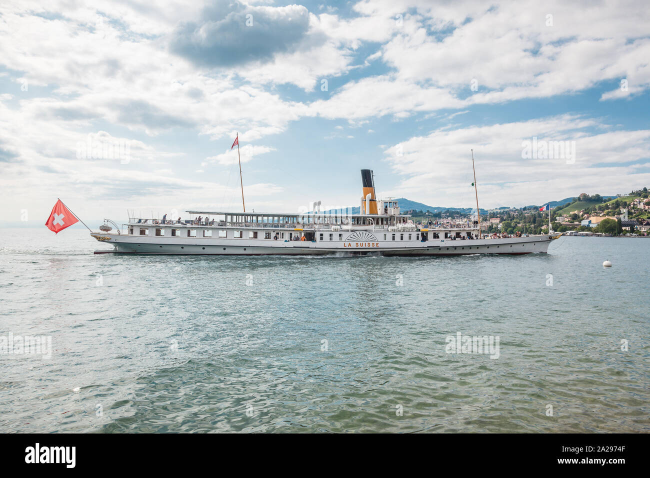 Le plus beau bateau à vapeur Belle Epoque phare appelé la Suisse près de Montreux pier sur Riviera Suisse, Vaud, Suisse Banque D'Images