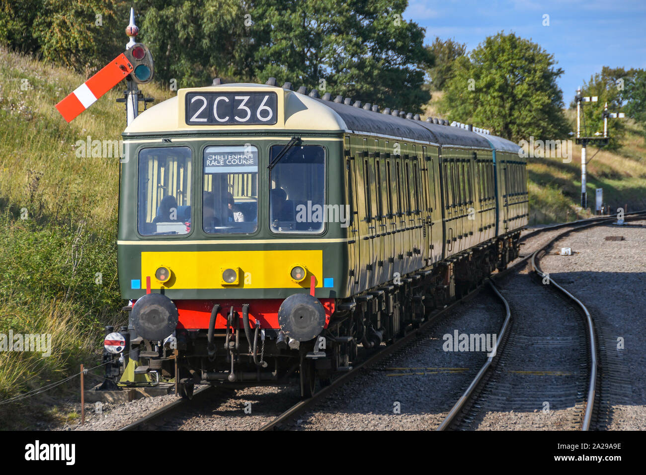 Le GLOUCESTERSHIRE, ANGLETERRE - Septembre 2019 : un diesel restauré sur le Gloucestershire Warwickshire et chemin de fer. Banque D'Images