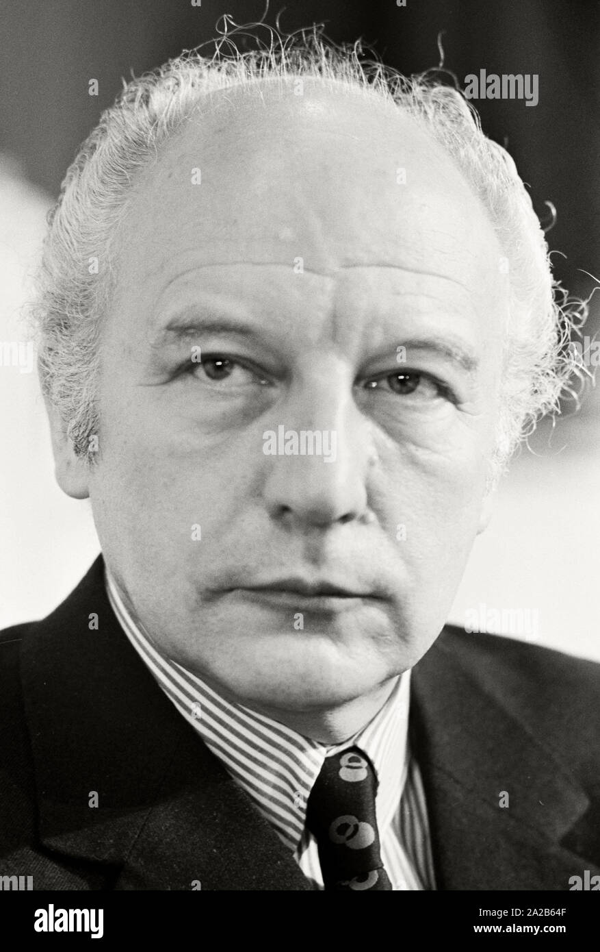 L'Allemagne. Wiesbaden. Le vice-chancelier et ministre fédéral des affaires étrangères, Walter Scheel au congrès du parti de la FDP, novembre 1973. Banque D'Images