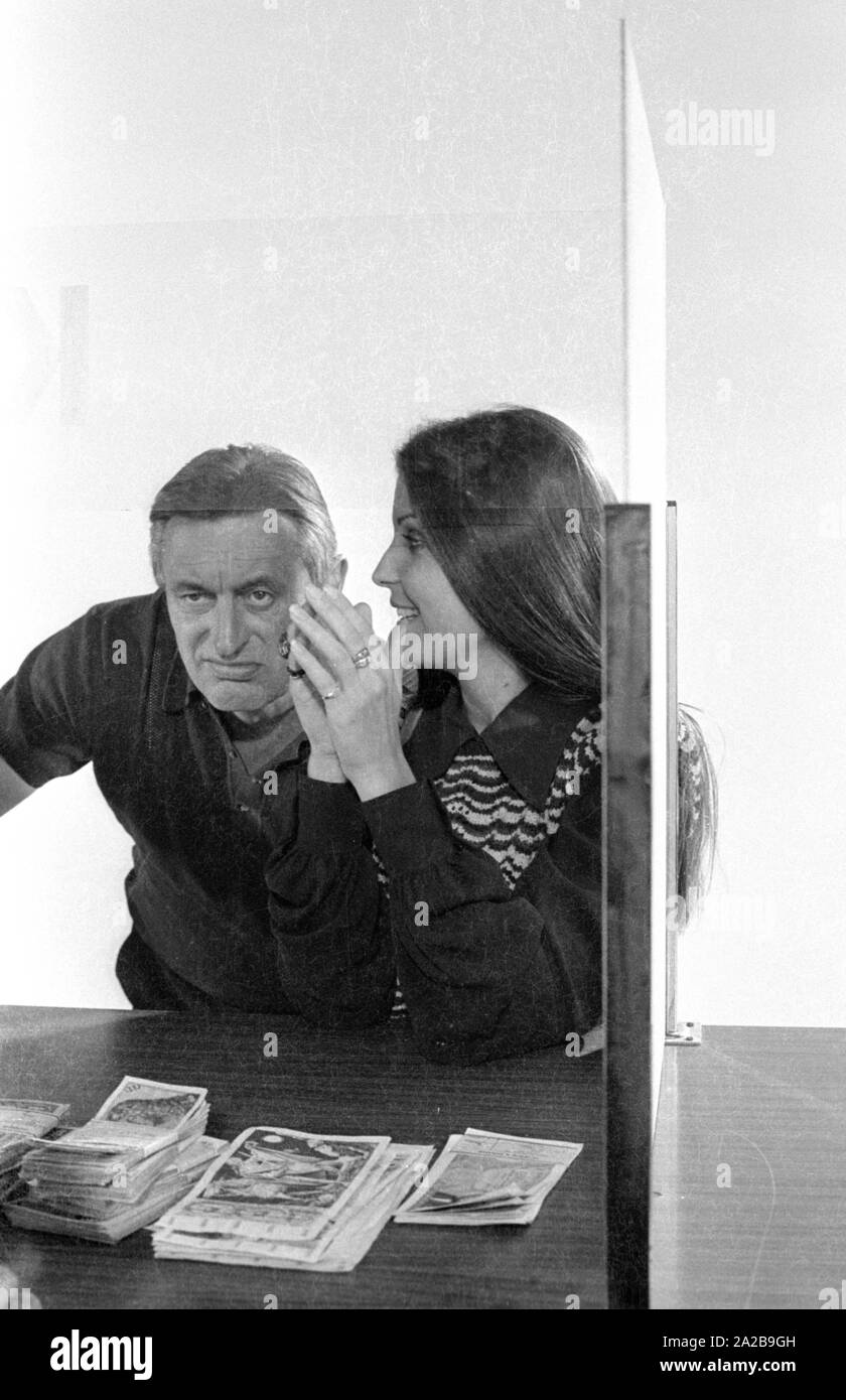 L'actrice Tina Sinatra à un tir, probablement pour la série TV "Il faut un voleur'. Banque D'Images L'actrice Tina Sinatra à un tir, probablement pour la série TV "Il faut un voleur'. Banque D'Images