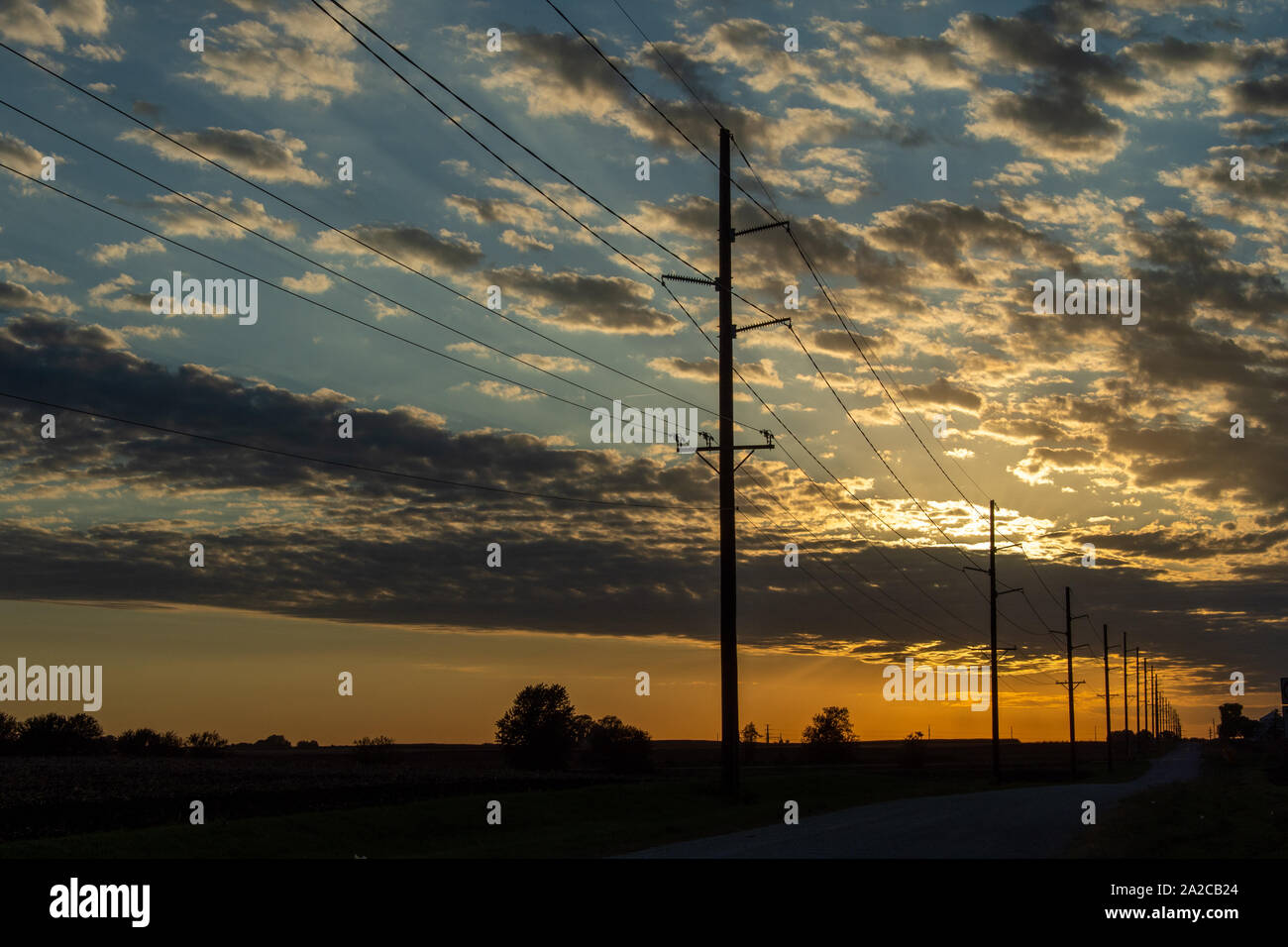 Un coucher du soleil de Septembre dans la région de Polk County, Iowa. Banque D'Images