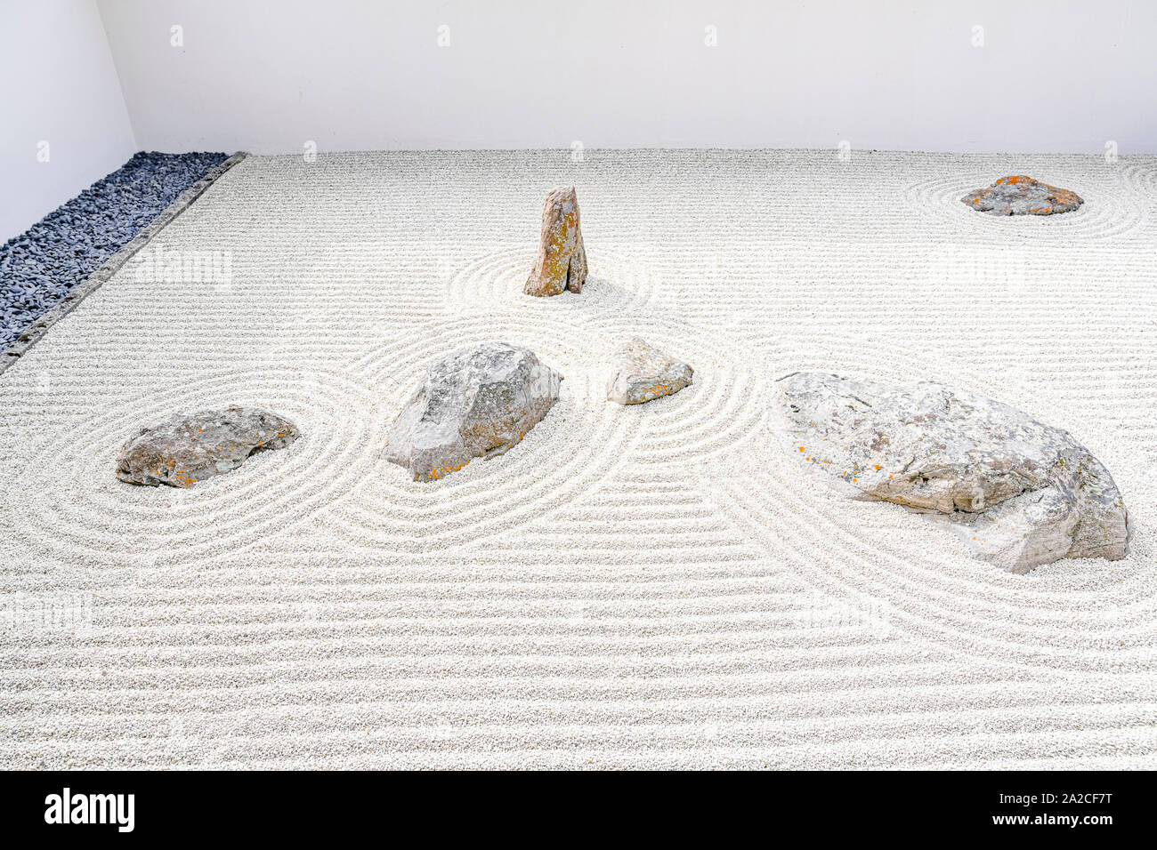 La méditation Zen, jardin, jardin japonais Nikka Yuko, Lethbridge, Alberta, Canada Banque D'Images