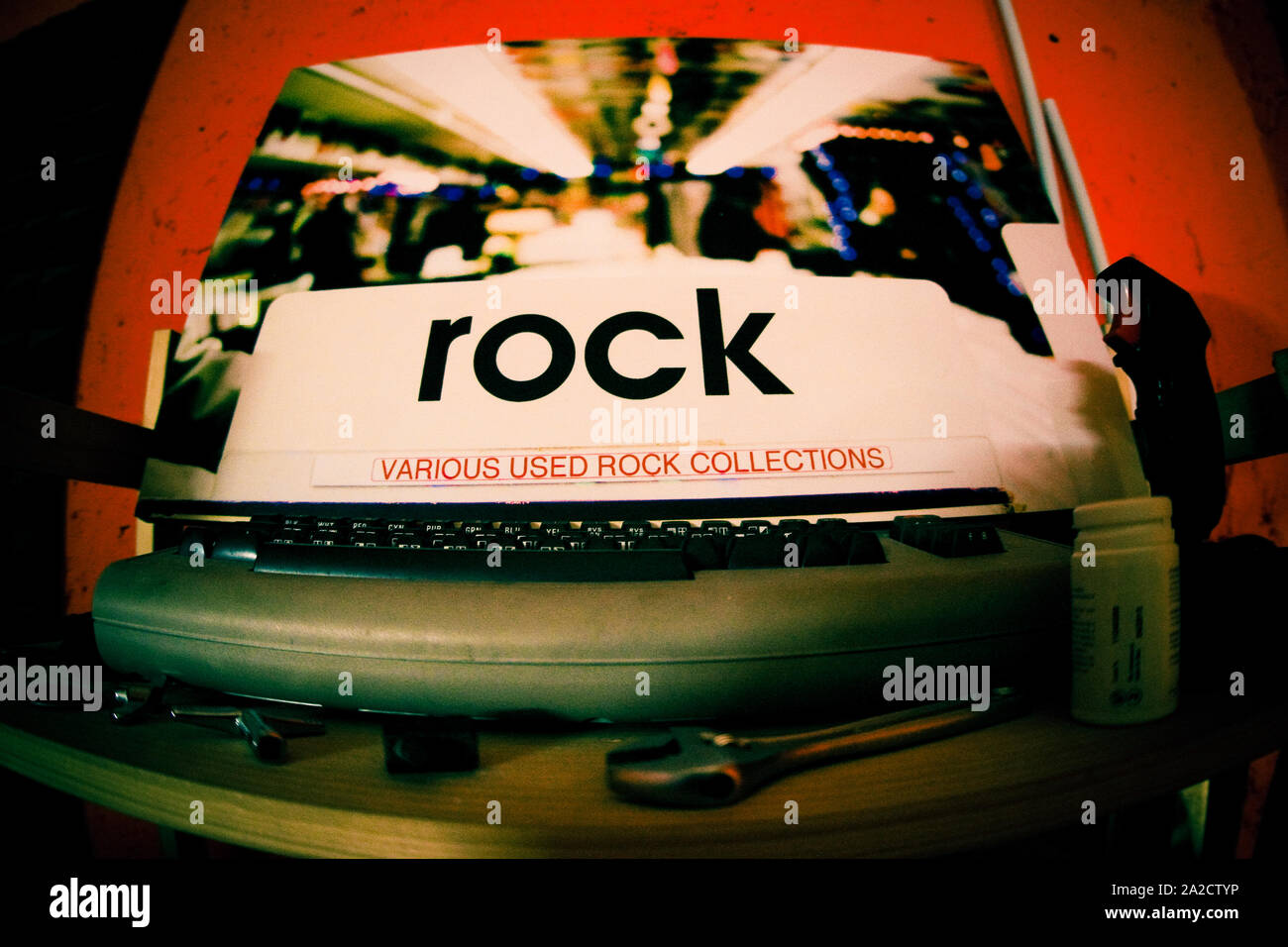 Objets Vintage 80's de mentir sur un bureau Banque D'Images