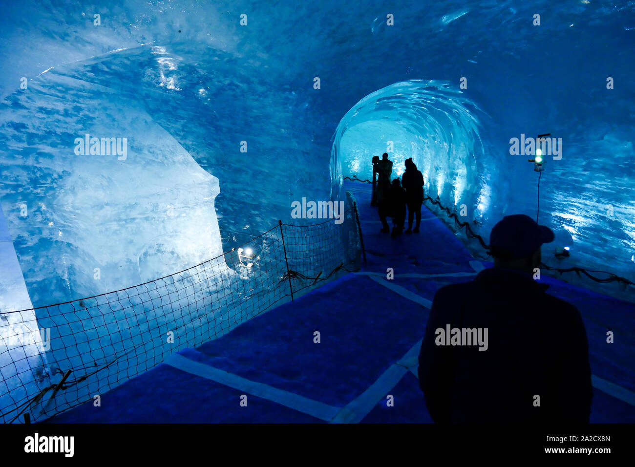 Ice Cave - grotte de glace -, la Mer de Glace, Chamonix-Mont-Blanc, Haute-Savoie, France Banque D'Images