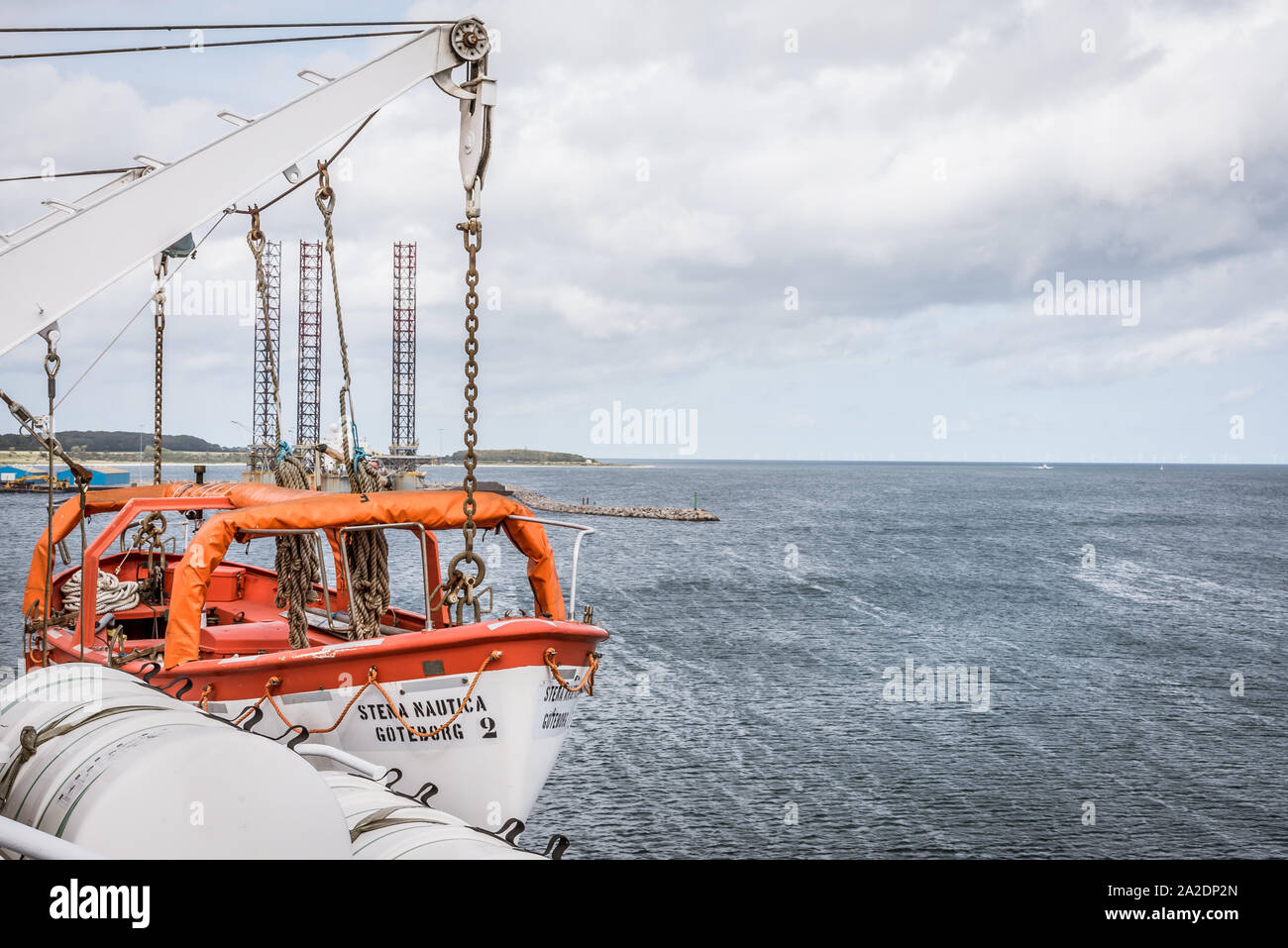 Nombre de sauvetage 2 haning dans une chaîne sur le pont de la Stena Nautica, le Danemark, le 6 septembre 2019 Banque D'Images