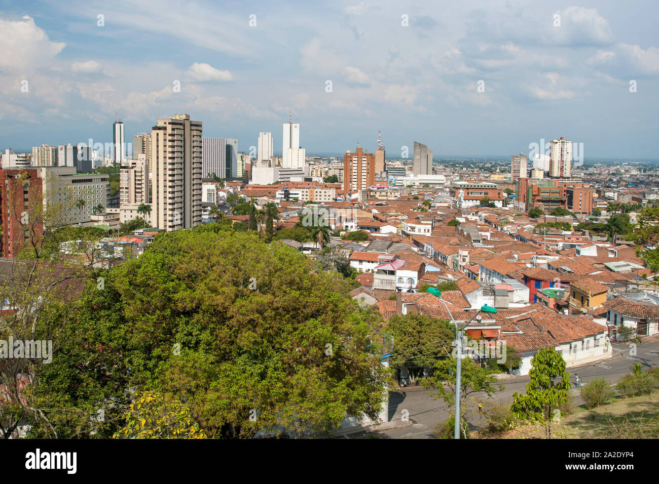 La ville de Cali et le barrio (quartier) de San Antonio en Colombie. Banque D'Images