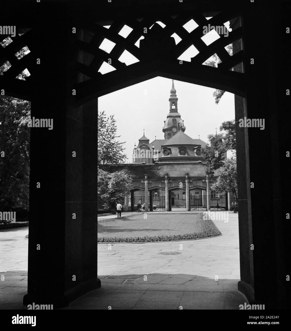 Blick aus dem Hauptgebäude auf den Hof im neuen Musée Grassi à Leipzig, Deutschland 1930 er Jahre. Vue depuis le bâtiment principal à la cour du nouveau musée Grassi à Leipzig, Allemagne 1930. Banque D'Images