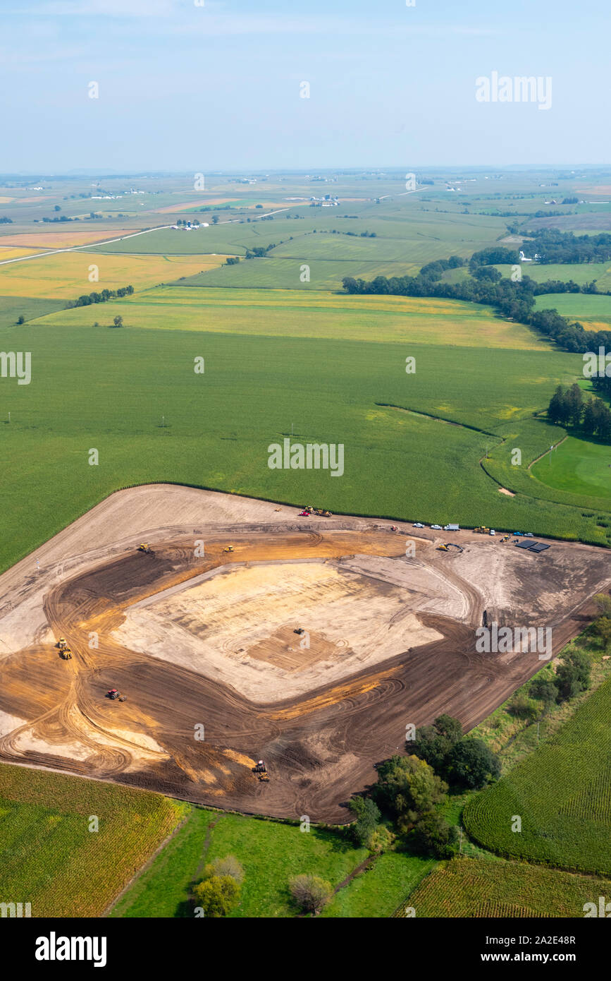 Le nouveau champ de rêves terrain en construction près de Dyersville, Iowa, États-Unis, en prévision d'un match de baseball de ligue majeure en Août 13, 2020 b Banque D'Images