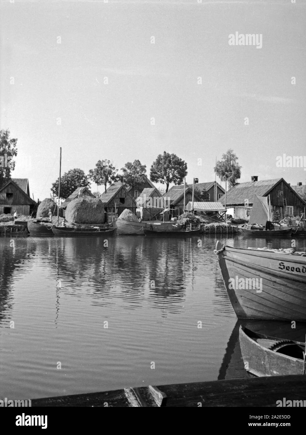 Blick auf das Dorf im dans Memeldelta Tawe Ostpreußen, 1930er Jahre. Vue village Tawe dans th Memel delta en Prusse orientale, 1930. Banque D'Images