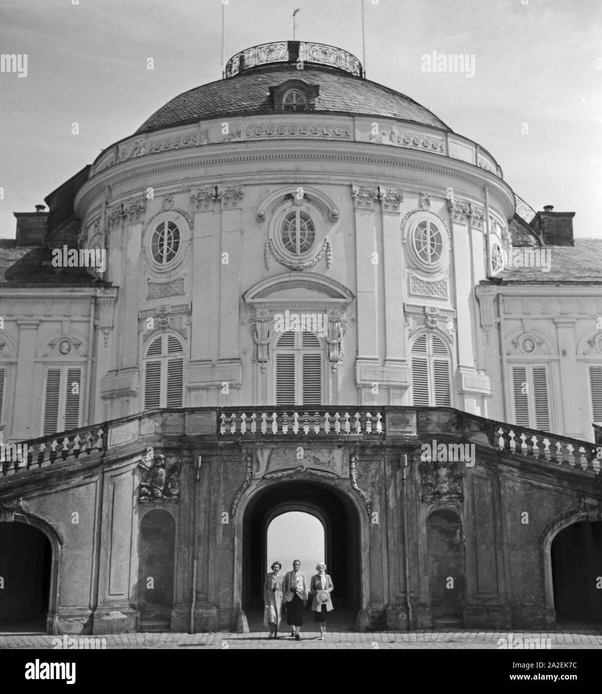 Schloss Solitude bei Stuttgart, Deutschland 1930er Jahre. Château Solitude près de Stuttgart, Allemagne 1930. Banque D'Images
