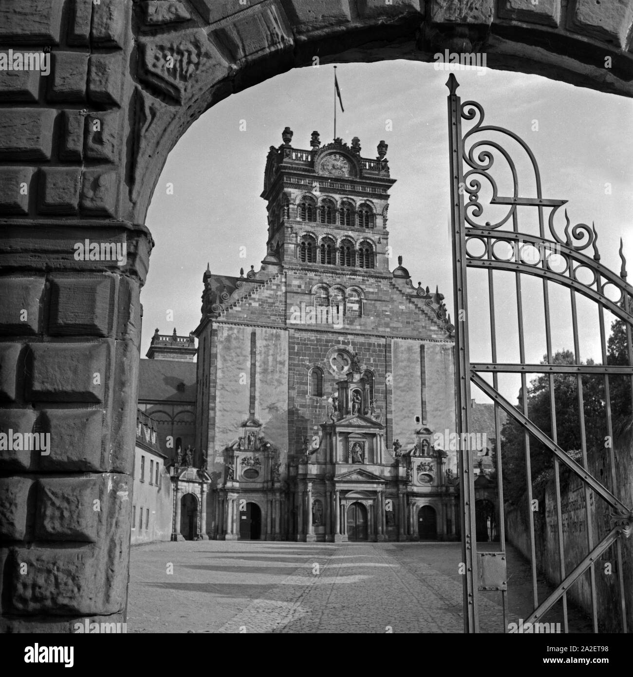 Frontseite die der Benediktinerabtei Saint Matthias à Trèves, Deutschland 1930 er Jahre. Benedcitine avant d'abbaye Saint-mathieu à Trier, Allemagne 1930. Banque D'Images