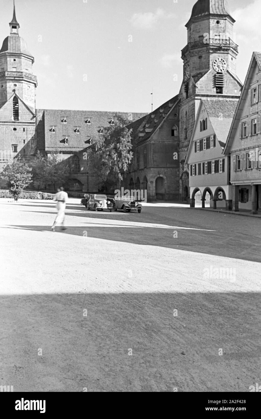 Die Stadtkirche de Freudenstadt, eine der seltenen Winkelkirchen, Deutsches Reich 1930er Jahre. L'église paroissiale de Freudenstadt, l'une des rares églises rectangulaire, Allemagne 1930. Banque D'Images