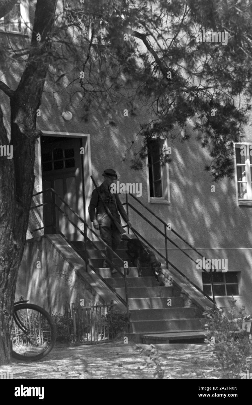 Forsthaus Wohn- und als eines Dienstsitz Försters, 1930er Jahre Deutschland. Forster's lodge, Allemagne 1930. Banque D'Images