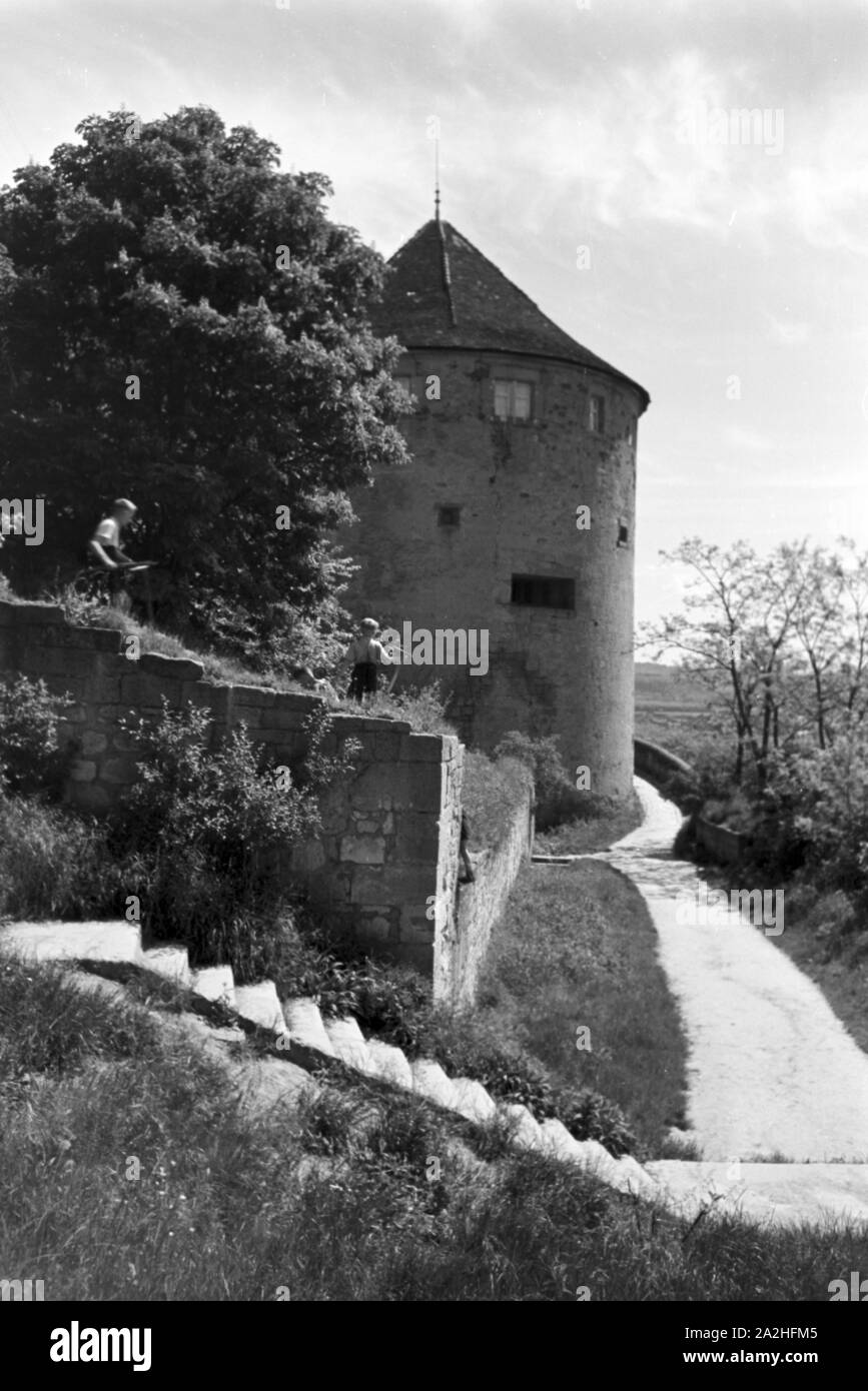 Ein Ausflug nach Tübingen, 1930er Jahre Deutsches Reich. Un voyage à Tübingen, Allemagne 1930. Banque D'Images