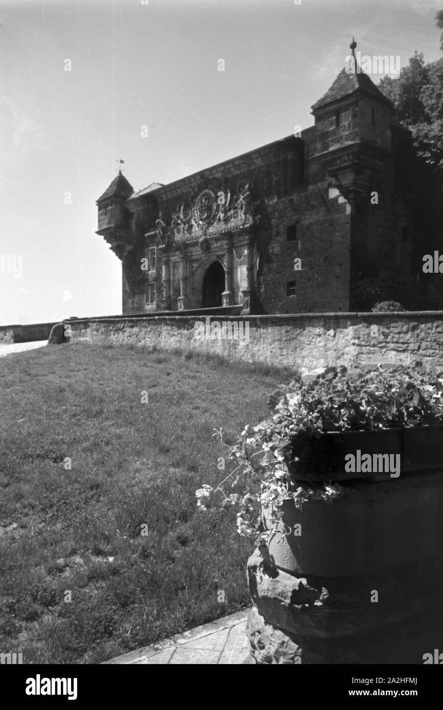 Ein Ausflug nach Tübingen, 1930er Jahre Deutsches Reich. Un voyage à Tübingen, Allemagne 1930. Banque D'Images