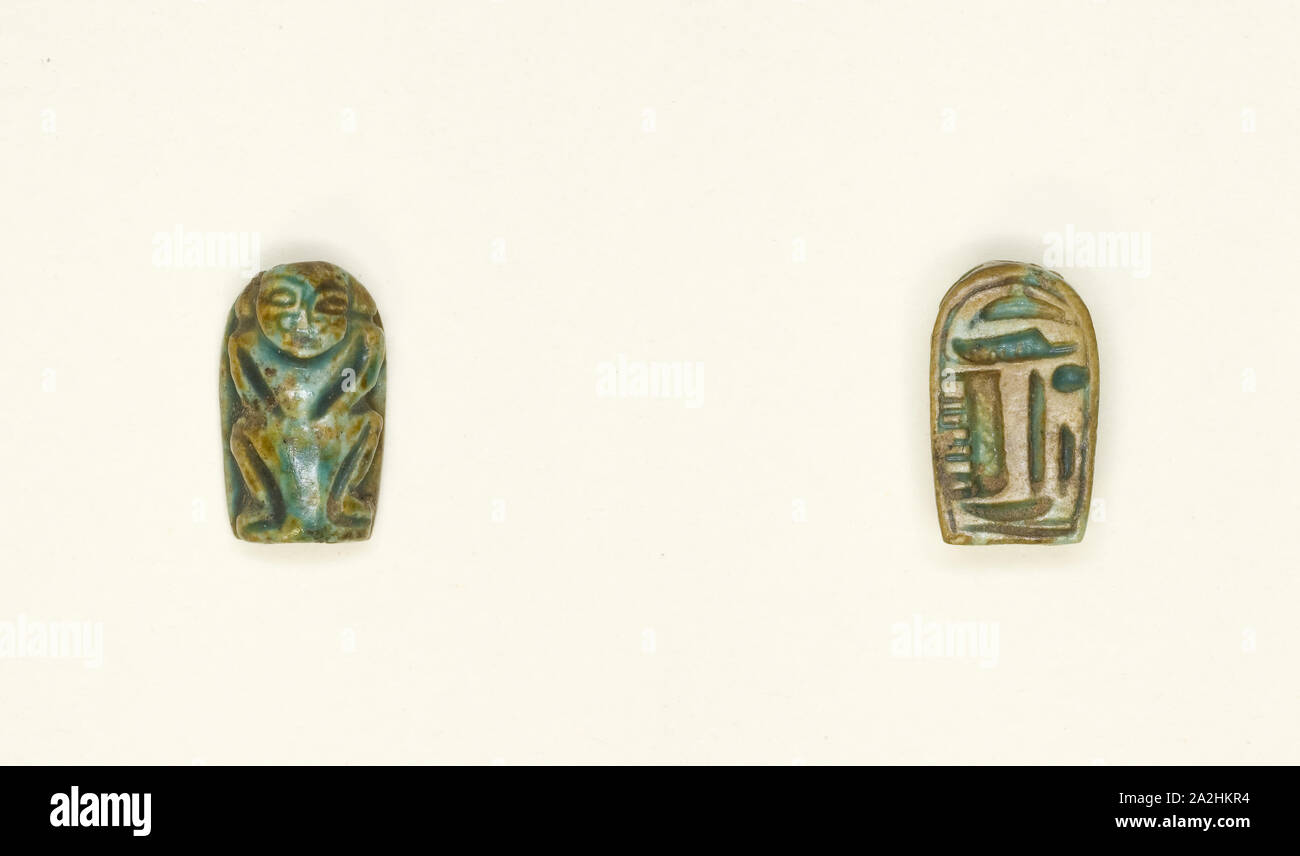 Scaraboid : Dwarf Figure, Nouveau Royaume Dynasties, 19-20 (environ 1295-1069 av. J.-C.), l'Égyptien, l'Egypte, la stéatite émaillée, 1,3 × 1 × 0,6 cm (1/8 × 3/8 × 1/4 Banque D'Images