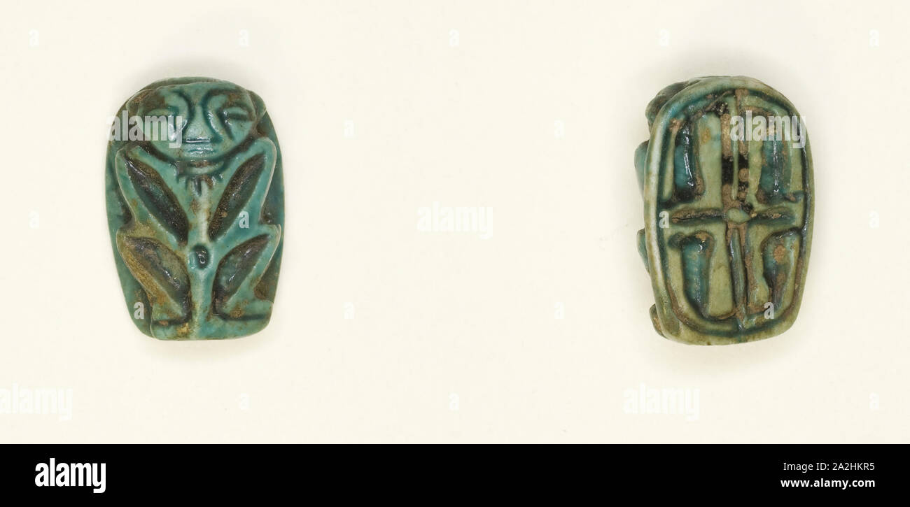Scaraboid : Dwarf Figure, Nouveau Royaume Dynasties, 19-20 (environ 1295-1069 av. J.-C.), l'Égyptien, l'Egypte, la stéatite émaillée, 1,3 × 1 × 0,6 cm (1/2 × 3/8 × 1/4 Banque D'Images