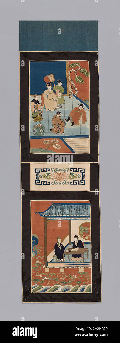 De Bord (pour un écran), de la dynastie Qing (1644-1911), 1875/1900, la Chine, les panneaux : La soie, or-sur-papier-peint enveloppé de soie, tissage de la tapisserie à fente avec trame étendue et trames entrelacées qui décrit, peint, les frontières : la soie et le coton, warp-float face 5:1, armure satin bords intérieur et extérieur : soie flottante face-chaîne, 4:1, armure satin doublure : coton, à armure toile, 94,9 × 26,8 cm (37 1/2 à 3/8 × 10 Banque D'Images