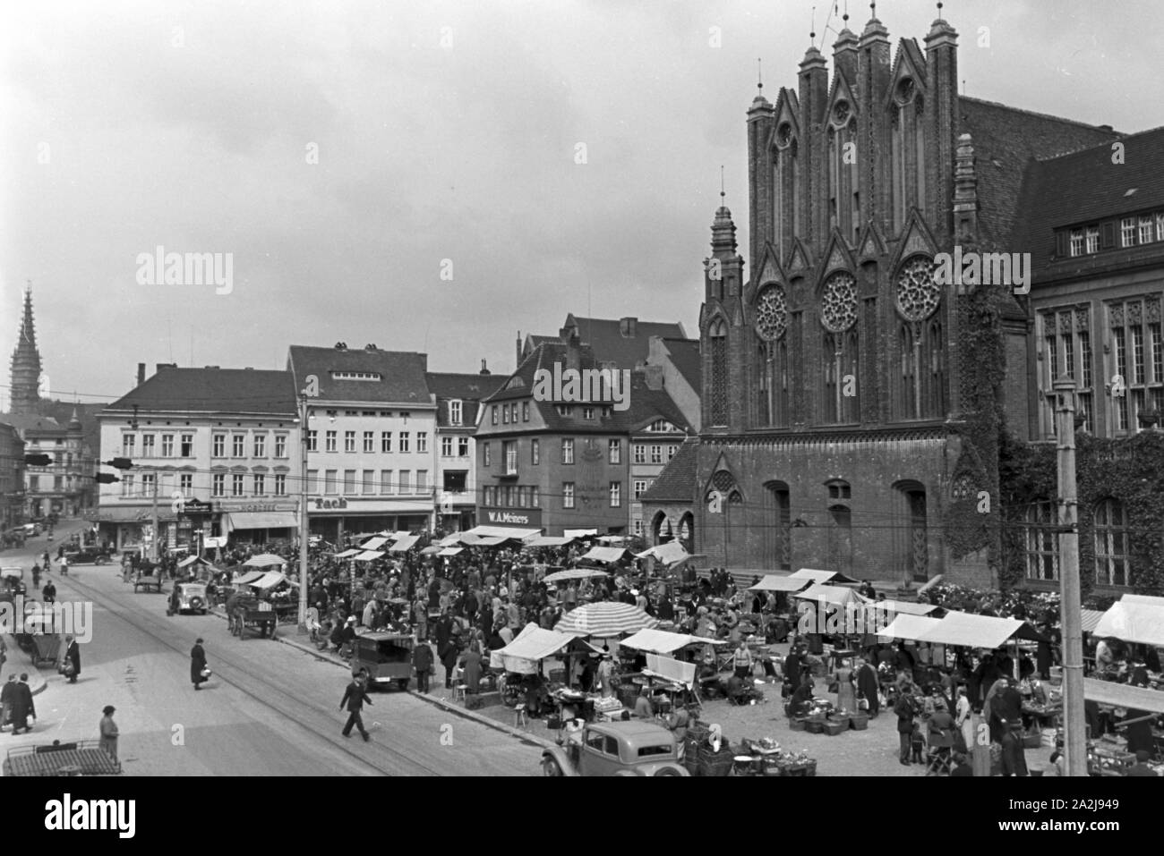 Ein Ausflug nach Frankfurt Oder, Deutsches Reich 1930er Jahre. Un voyage à Francfort-sur-Oder, Allemagne 1930. Banque D'Images