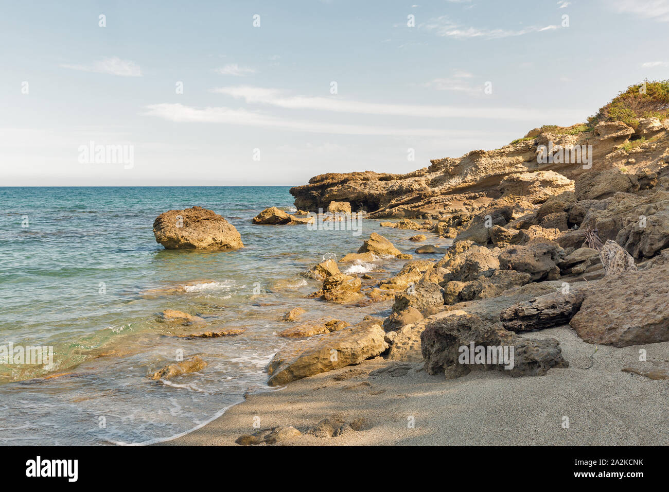 Paysage de l'île de Corse. Bella Riva beach à l'Est de l'île, la France. Banque D'Images