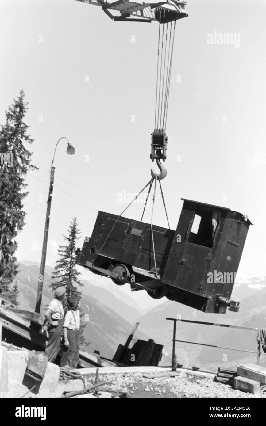 Ein Dorf karat suis Piz Buin, Deutsches Reich 1930er Jahre. Un village se développent au Piz Buin, Allemagne 1930. Banque D'Images