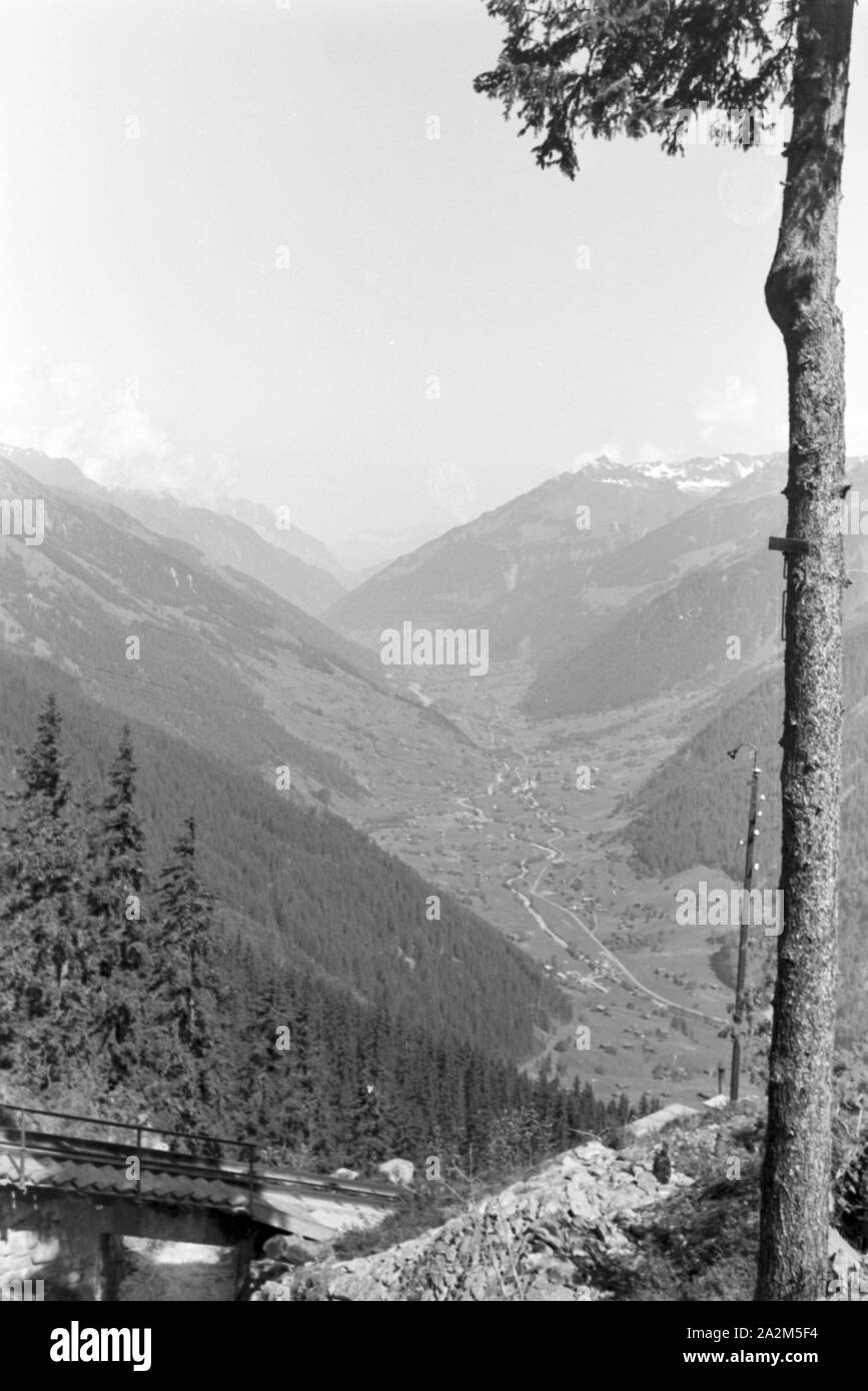 Ein Dorf karat suis Piz Buin, Deutsches Reich 1930er Jahre. Un village se développent au Piz Buin, Allemagne 1930. Banque D'Images
