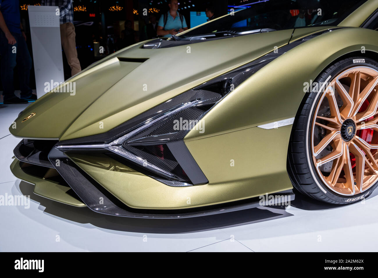 Francfort, Allemagne - Sep 11, 2019 : Lamborghini FKP Sian 37 voiture de sport au salon de l'auto IAA de Francfort 2019. Banque D'Images