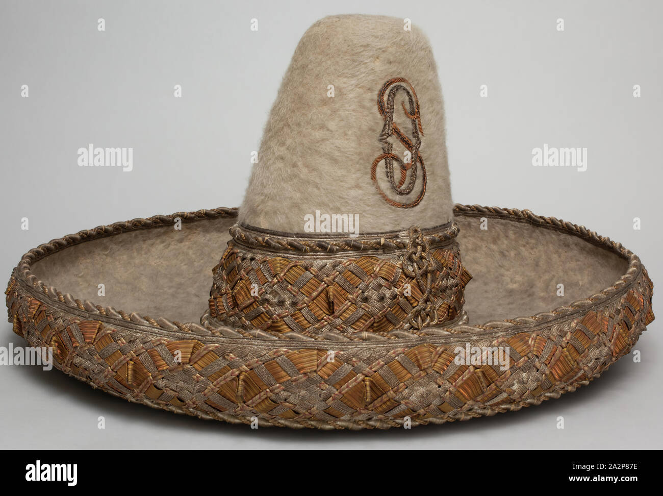 Cuisine mexicaine, Sombrero, xixe siècle, Castor, 10 x 19 1/2 x 18 in. (25,4 x 49,5 x 45,7 cm Banque D'Images