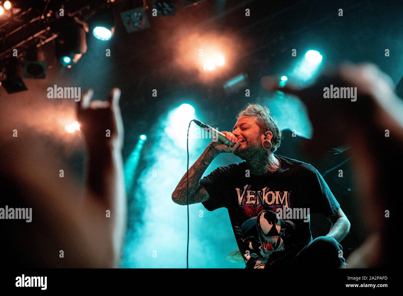 Copenhague, Danemark. 09Th Oct, 2019. Le groupe de deathcore américain Chelsea Grin effectue un concert live à Amager Bio à Copenhague. Ici le chanteur Tom Barber est vu sur scène. (Photo crédit : Gonzales Photo/Alamy Live News Banque D'Images