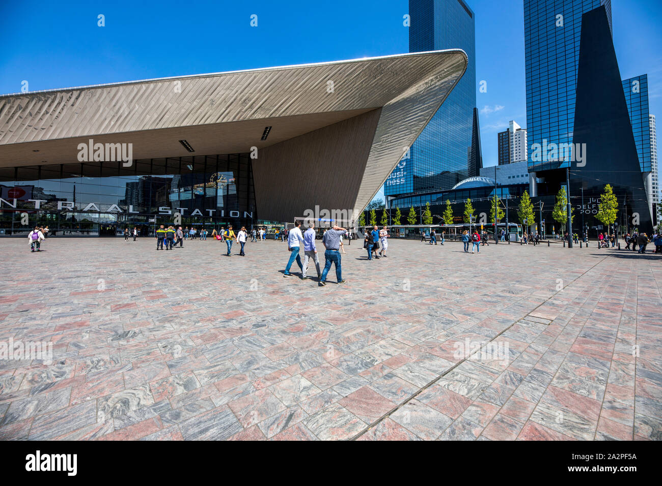 La gare centrale de Rotterdam Centraal, Gare, Hall, Pays-Bas Delftse, immeuble de bureaux, Port Banque D'Images