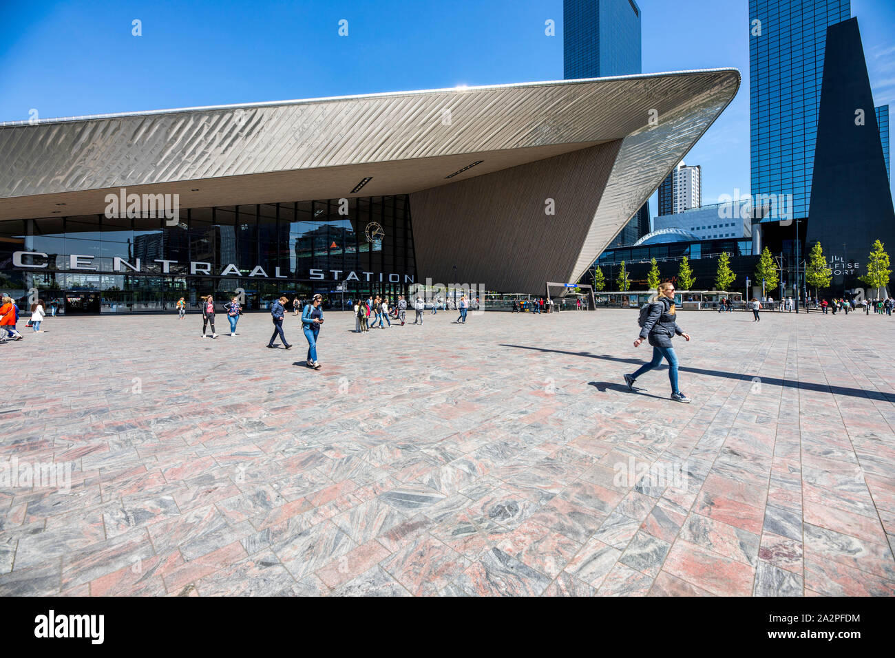 La gare centrale de Rotterdam Centraal, Gare, Hall, Pays-Bas Delftse, immeuble de bureaux, Port Banque D'Images