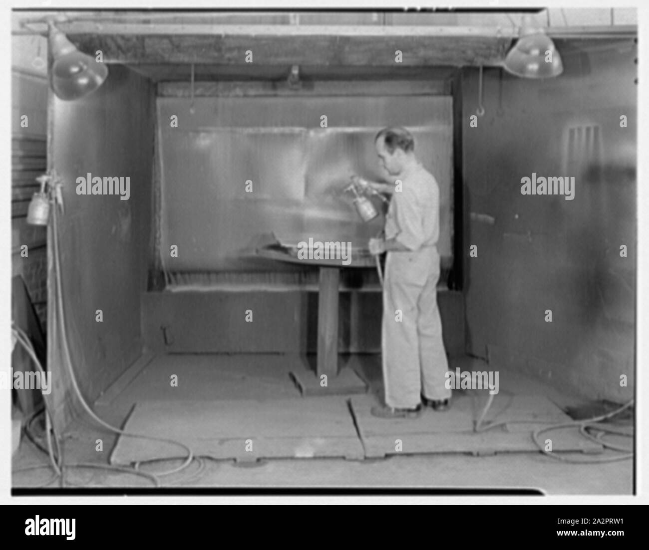 R.E.F., Jericho Turnpike, Mineola, Long Island. Banque D'Images