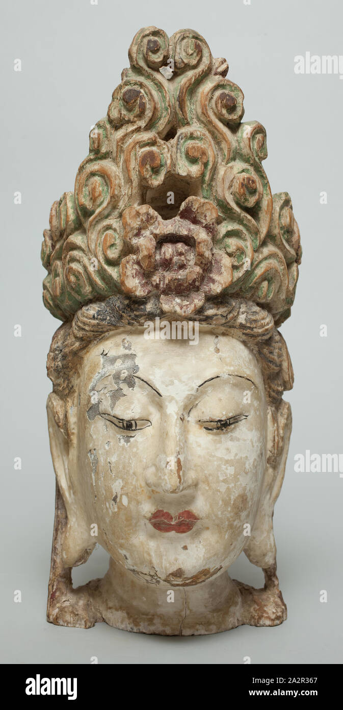Inconnu (Chinois), la déesse de la miséricorde, 1127/1330, bois peint, 13 3/4 in Banque D'Images