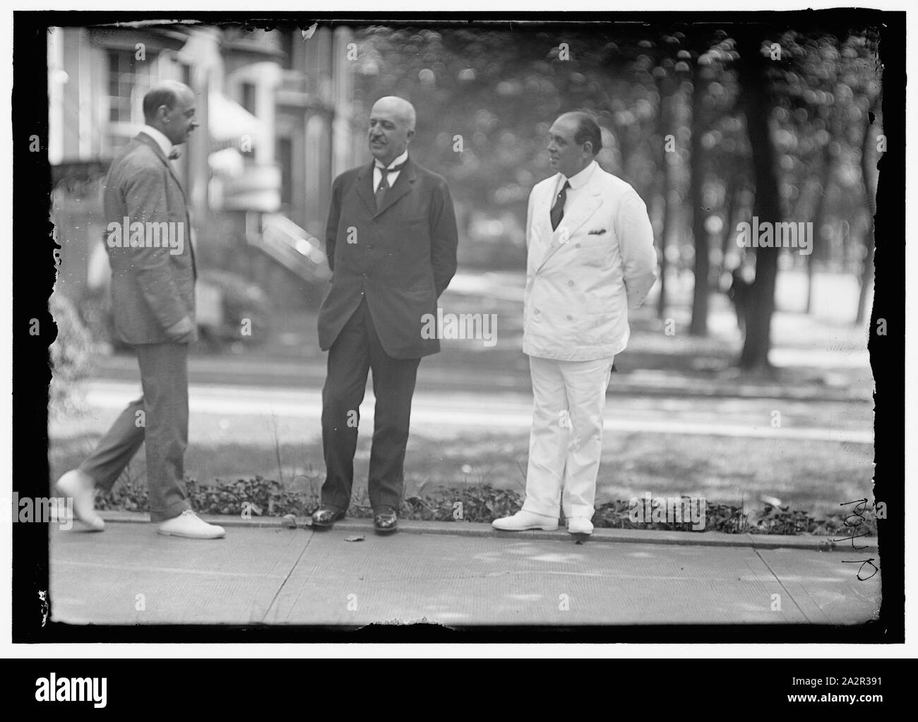 ROUSSOS, GEORGES. E.E. Et DÉPUTÉ DE LA GRÈCE. CENTER Banque D'Images